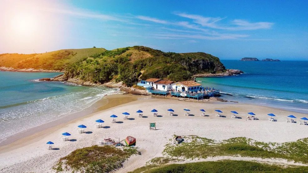 Troca de temporada em Cabo Frio: praias, gastronomia e cultura na Região dos Lagos