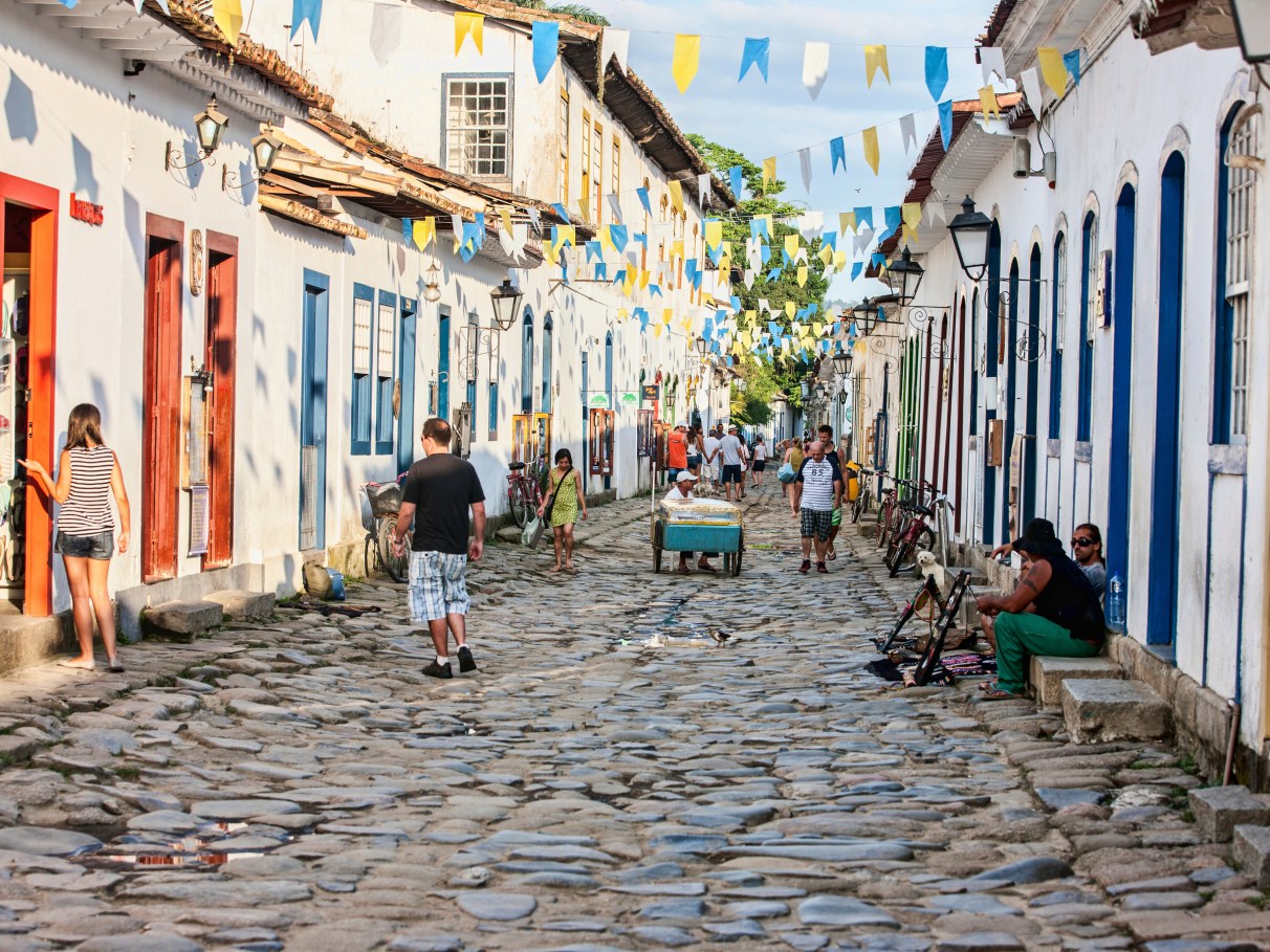 Troca de temporada em Paraty: um paraíso colonial entre o mar e a montanha